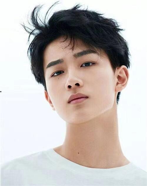 娛樂吃瓜李宏毅視頻,娛樂圈幕后趣事大揭秘