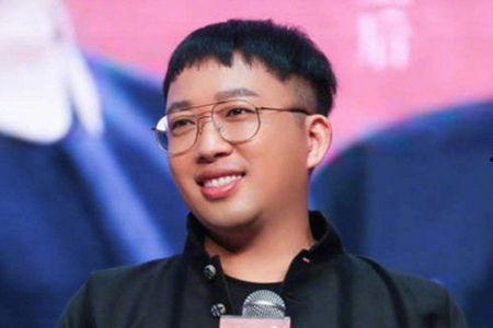 娛樂圈吃瓜導(dǎo)演有哪些,揭秘那些熱衷于吃瓜的導(dǎo)演們