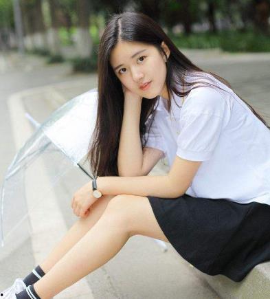 娛樂吃瓜醬初戀,甜蜜回憶與甜蜜邂逅