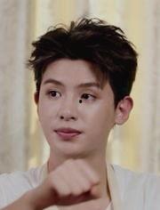 娛樂吃瓜黃明昊是誰啊,黃明昊的星光之路